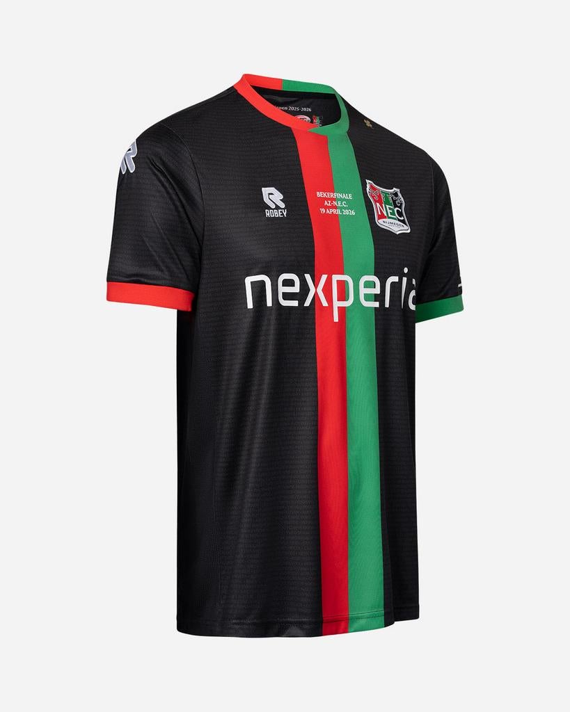 Gezocht: NEC voetbalshirt bekerfinale 2026 maat 140 of 152, Maat XS of kleiner, Ophalen, Nieuw, Shirt