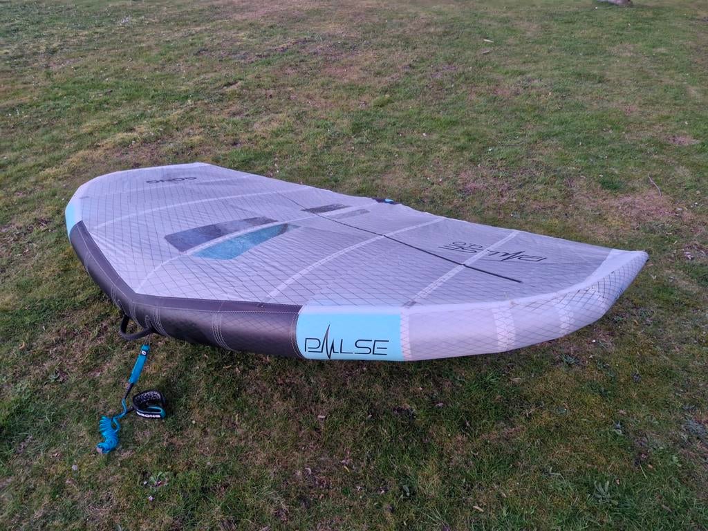 GONG Pulse DP CZ wing 4m2, Ophalen of Verzenden, Zo goed als nieuw, Wingsurf-wing