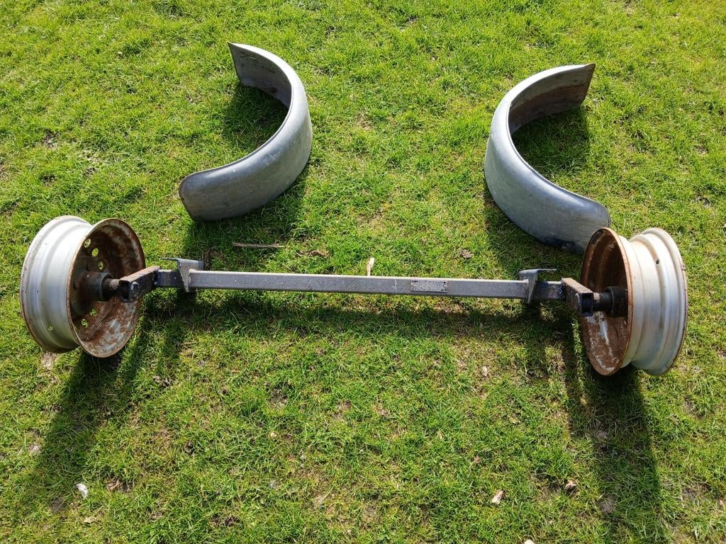 Aanhanger onderdelen., Ophalen