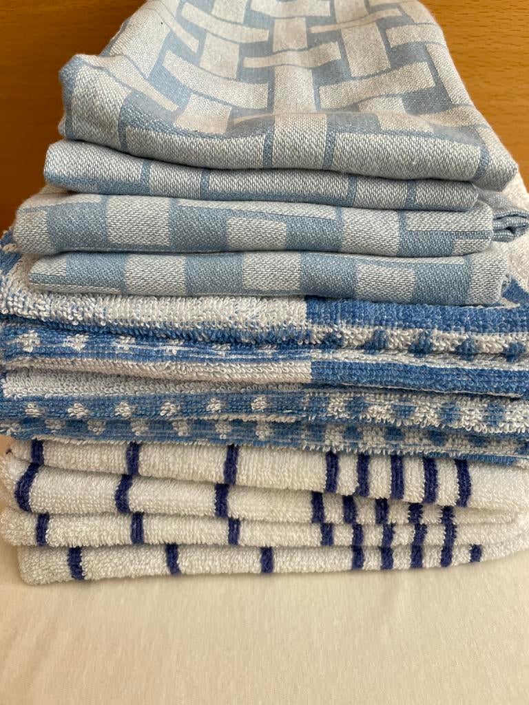 Kast opruiming  12 delig nieuw, Ophalen of Verzenden, Nieuw, Blauw, Theedoek of Handdoek