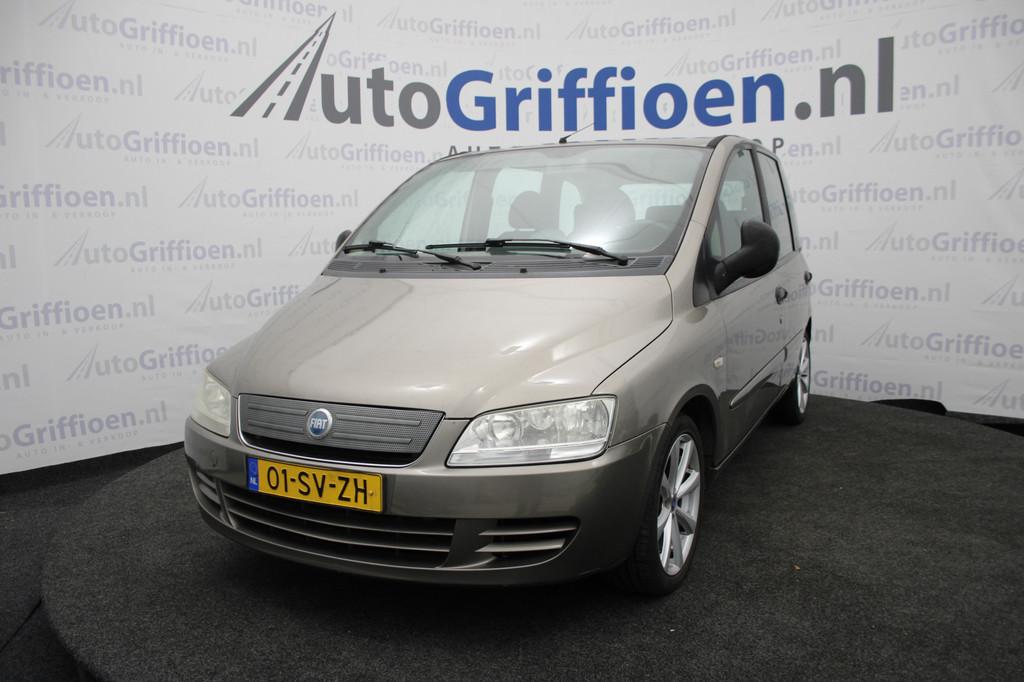 Fiat Multipla 1.6-16V Dynamic Plus 6-zitter met trekhaak, Auto's, Fiat, Voorwielaandrijving, 1581 cc, Stof, 4 cilinders