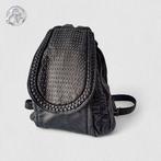 Klein zwart rugtasje met studs, Overige merken, Gebruikt, Minder dan 30 cm, Verzenden