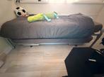 Bed met onderschuifbed, Ophalen, 90 cm, Eenpersoons, Zo goed als nieuw