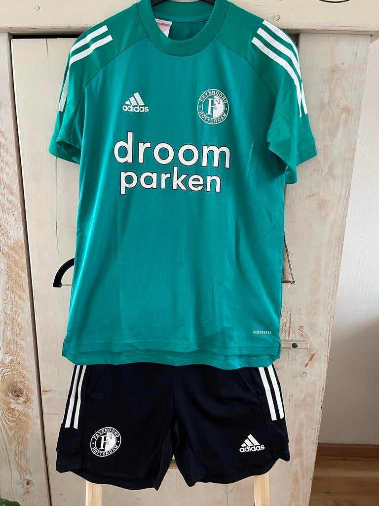 Feyenoord pak maat 164, Ophalen of Verzenden, Zo goed als nieuw, Jongen, Setje