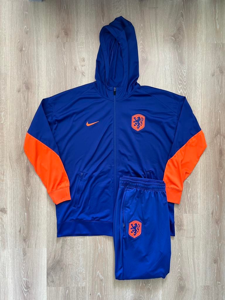 Nederlands elftal trainingspak Nike 24/26 Maat XL, Blauw, Maat 56/58 (XL), Ophalen of Verzenden, Zo goed als nieuw