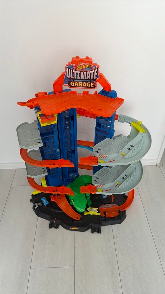 Hotwheels, Kinderen en Baby's, Speelgoed | Racebanen, Ophalen, Zo goed als nieuw, Handmatig, Hot Wheels