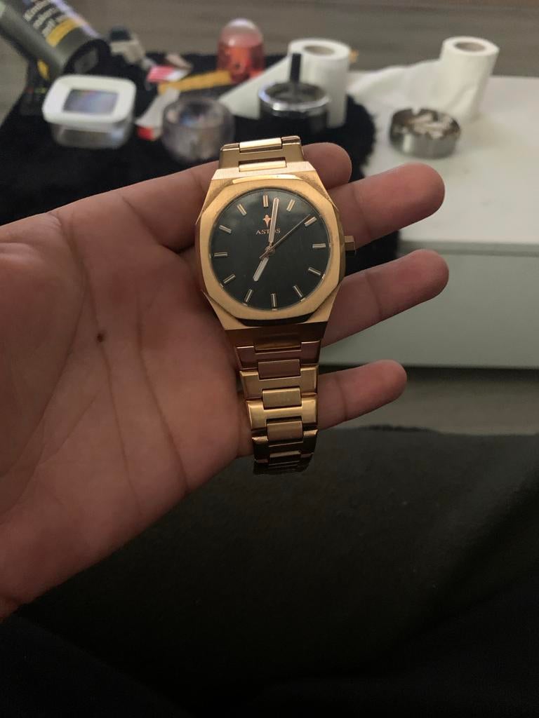 Gouden Astos horloge, Sieraden, Tassen en Uiterlijk, Horloges | Heren, Overige merken, Overige materialen, Gebruikt, Polshorloge