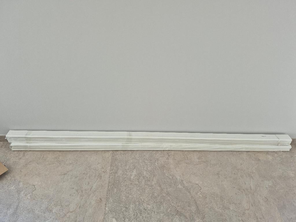 Plinten, Doe-het-zelf en Verbouw, Plinten en Afwerking, Ophalen, Nieuw, Mdf, 200 tot 250 cm