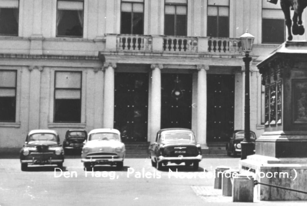 967254 Den Haag Paleis Noordeinde auto 1960 Gelopen mt zegel, Ophalen of Verzenden, 1960 tot 1980, Gelopen, Zuid-Holland