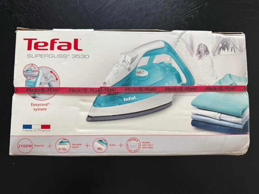 Nieuw Tefal Supergliss FV3530 strijkijzer, Witgoed en Apparatuur, Strijkijzers en Strijkplanken, Ophalen of Verzenden, Nieuw, Strijkijzer met snoer