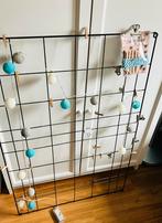 Industrieel zwart metalen wandrek € 5,—, Ophalen, Zo goed als nieuw, Overige typen