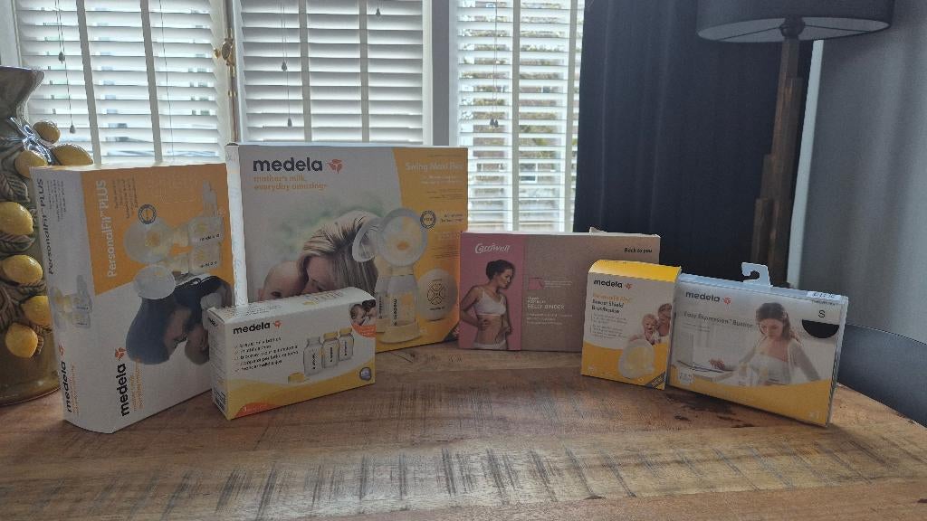 Medela Swing Maxi Flex - Breast pump and extra set, Ophalen, Zo goed als nieuw, Borstkolf