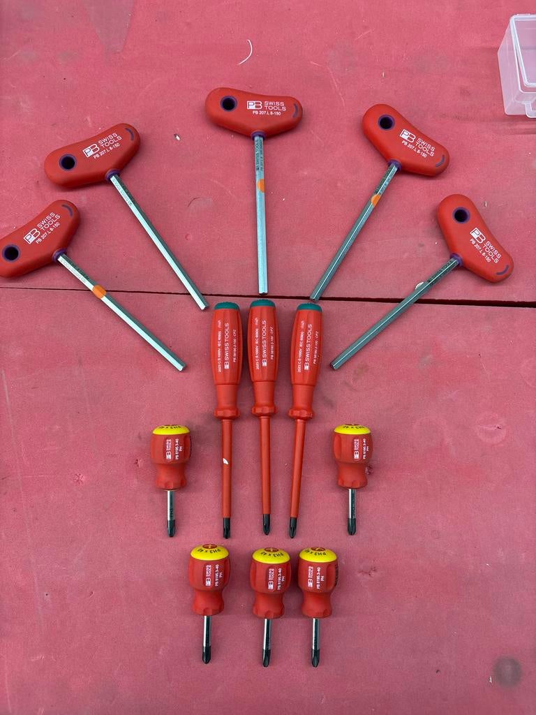 PB Swiss Tools schroevendraaiers en inbussleutels, Verzenden, Zo goed als nieuw, Pb, Pb