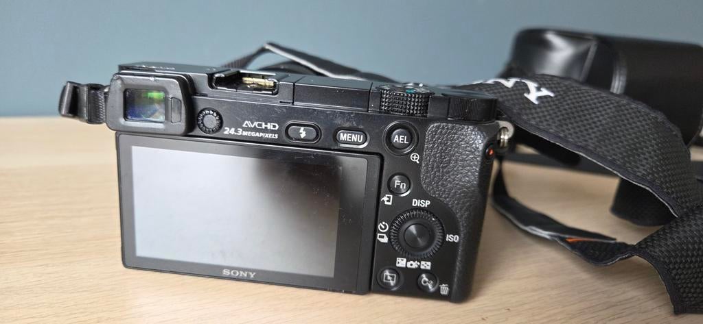 Sony Alpha 6000 met 16-50mm en 55-210mm lenzen, Ophalen of Verzenden