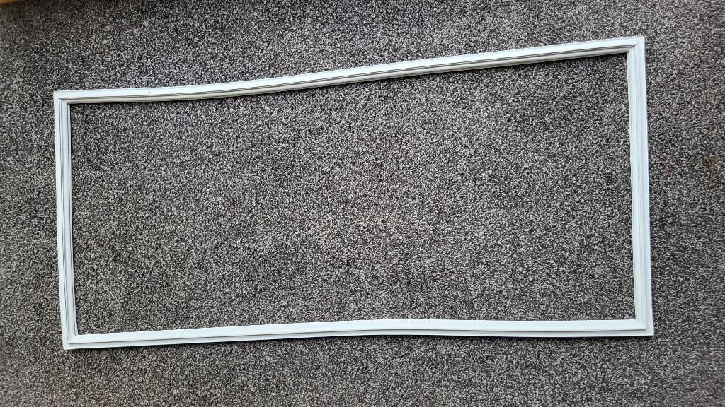 Deurrubber voor middelhoge koelkast (+ glasplaten en bakken), 200 liter of meer, 45 tot 60 cm, Ophalen, 85 tot 120 cm