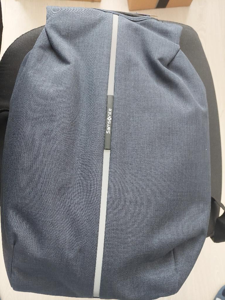 Samsonite securipak rugzak/laptoptas, Computers en Software, Laptoptassen, Ophalen of Verzenden, 15 inch, Nieuw, Rugzak