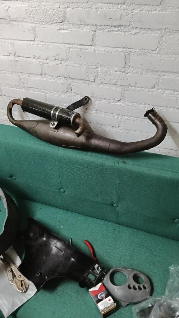 Piaggio 2t yasuni c16 carbon terugloop uitlaat, Ophalen of Verzenden, Zo goed als nieuw, Uitlaat