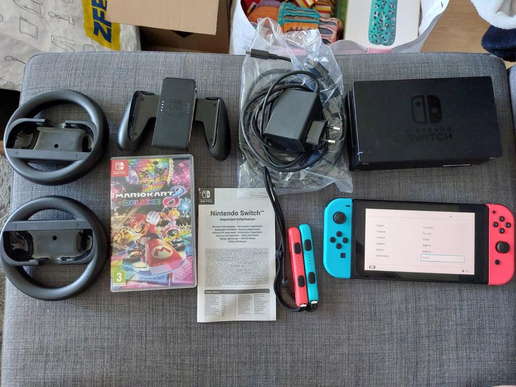 Nintendo Switch 1 + Mario Kart + 128GB SD (compleet!), Racen en Vliegen, Ophalen of Verzenden, Zo goed als nieuw, Eén computer