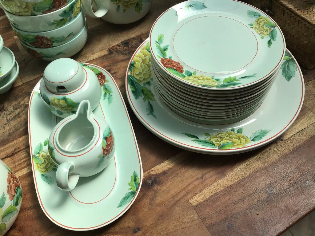 Villeroy en Boch T Chou vintage servies zeldzame collectie., Huis en Inrichting, Keuken | Servies, Ophalen, Overige typen, Zo goed als nieuw