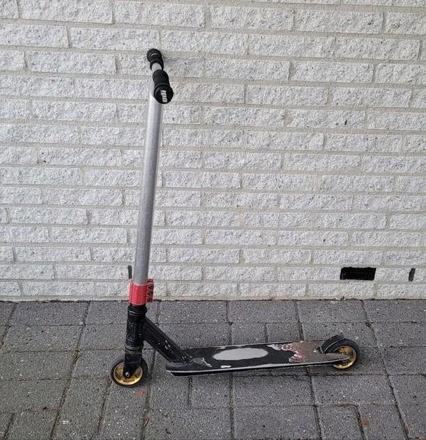 Hudora Stuntstep - Gebruikt maar rijdt nog heel goed, Ophalen, Gebruikt, Overige typen, Hudora