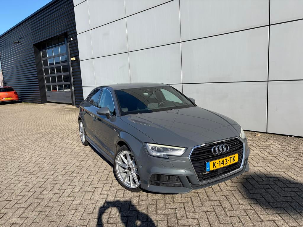 Audi A3 Limo 1.4 TFSI 150PK COD S-tronic 2017, Auto's, Audi, Stof, 4 cilinders, 1395 cc, Particulier