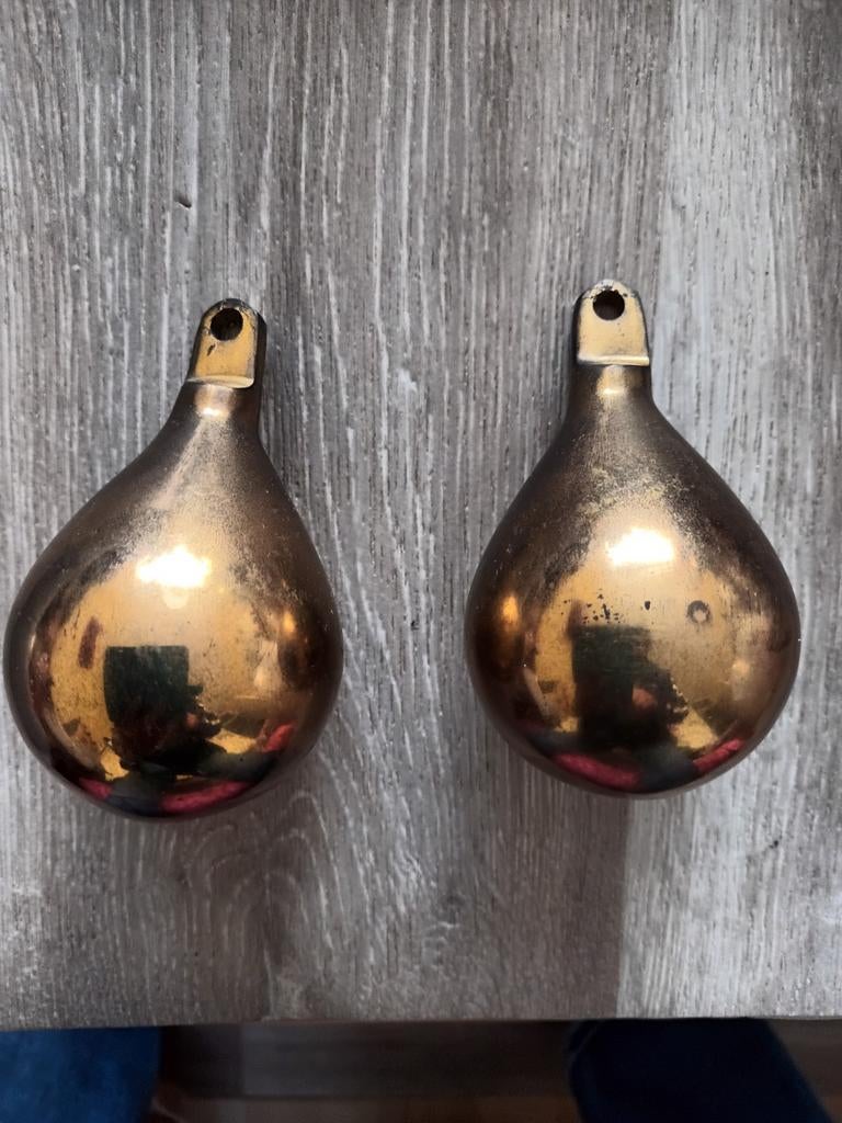 Gewichten Zaanse klok. X 2  Per 1200gr. Van lood, Antiek en Kunst, Ophalen