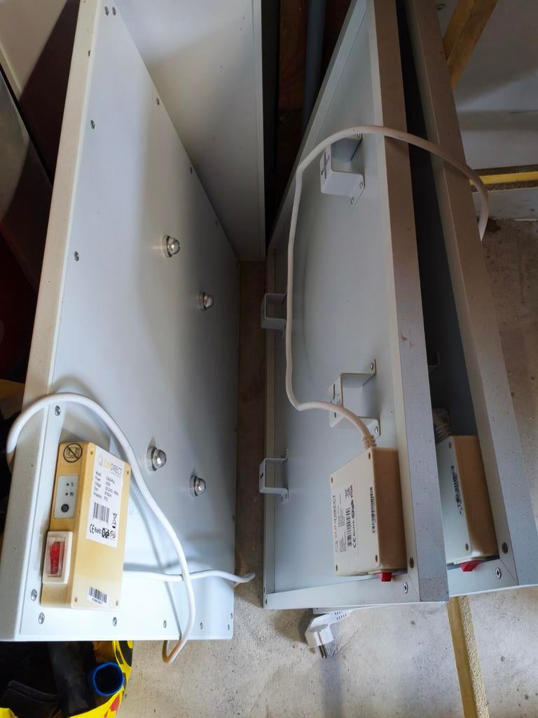 Drietal infrarood panelen: 1x 400W, 2x 350W, Doe-het-zelf en Verbouw, Verwarming en Radiatoren, Ophalen, 30 tot 80 cm, Gebruikt