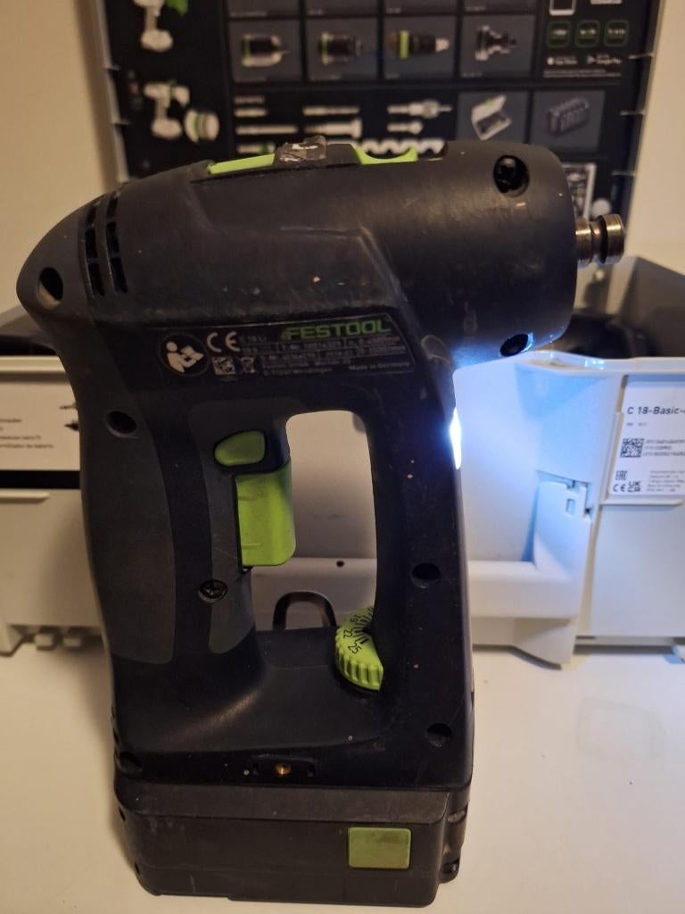 Festool accu schroefboormachine, Ophalen of Verzenden, Zo goed als nieuw, Minder dan 400 watt, Boor- en Schroefmachine