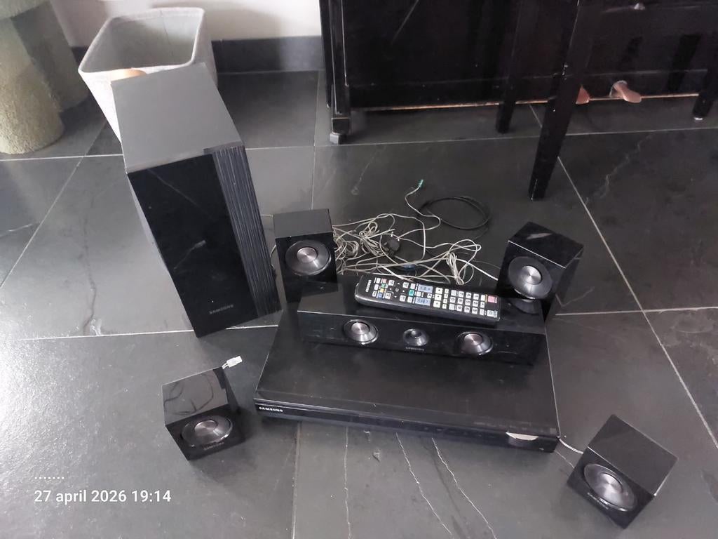 Samsung Home Cinema Set met Blu-ray speler en 5.1 geluid, Gebruikt, Blu-ray-speler, 70 watt of meer, 5.1-systeem