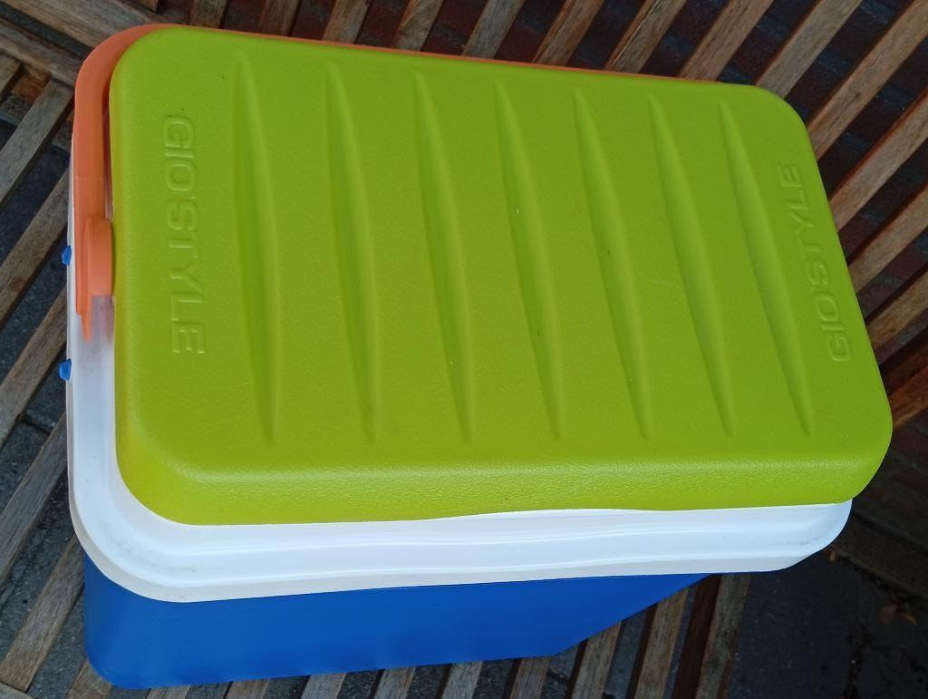 koelbox blauw met groene deksel Gio Style, Caravans en Kamperen, Koelboxen, Ophalen, Gebruikt, Koelbox, Koelelement