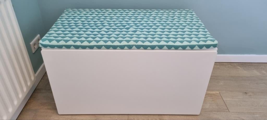 Ikea Smastad speelgoedlade/opbergkist/bankje, Ophalen, Zo goed als nieuw, Overige typen