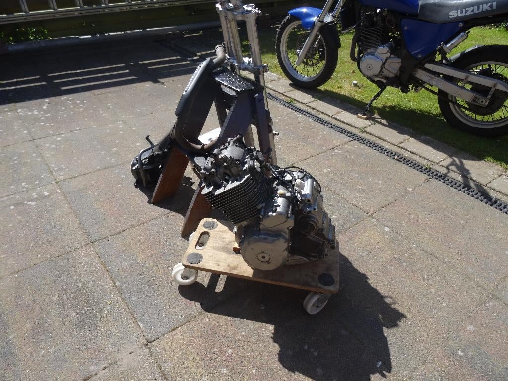 Suzuki Freewind Custom Flattracker onderdelen, Motoren, Motoren | Suzuki, Gebruikt, Meer dan 35 kW, Minimaal motorrijbewijs A2