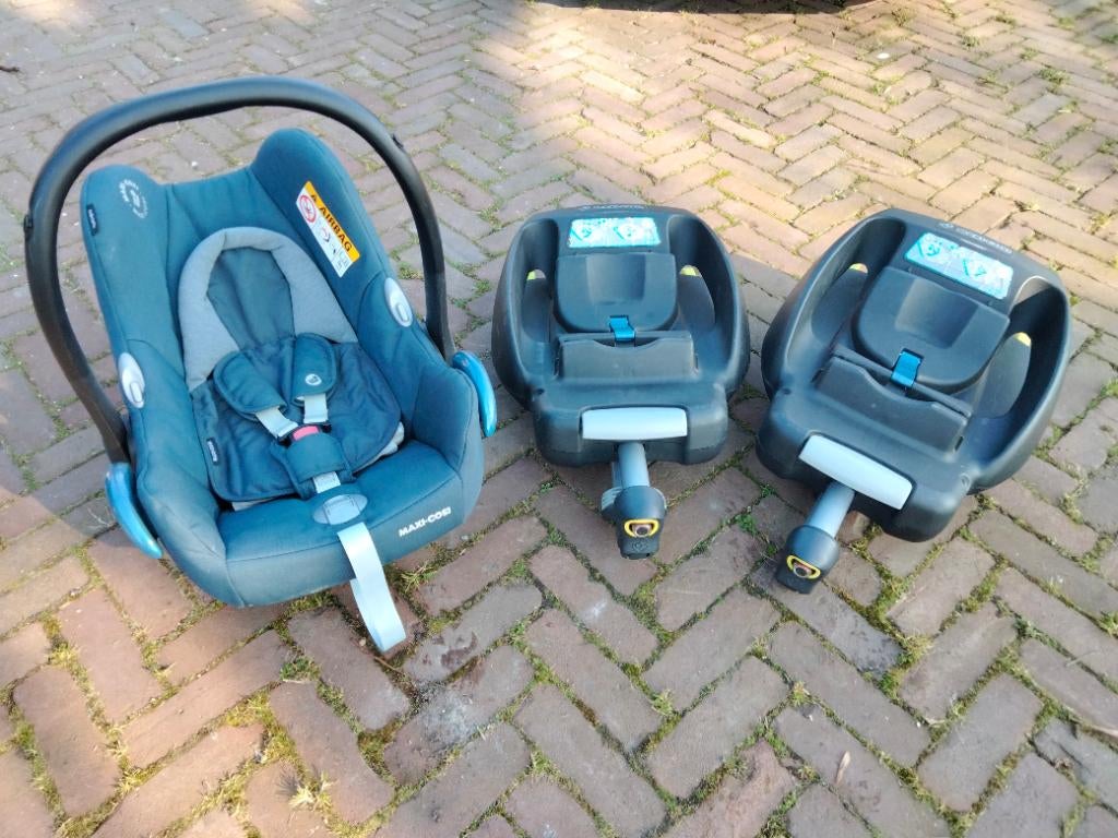 Maxi Cosi Cabriofix incl 2 Easyfix bases, Ophalen, Autogordel of Isofix, Gebruikt, 0 t/m 13 kg