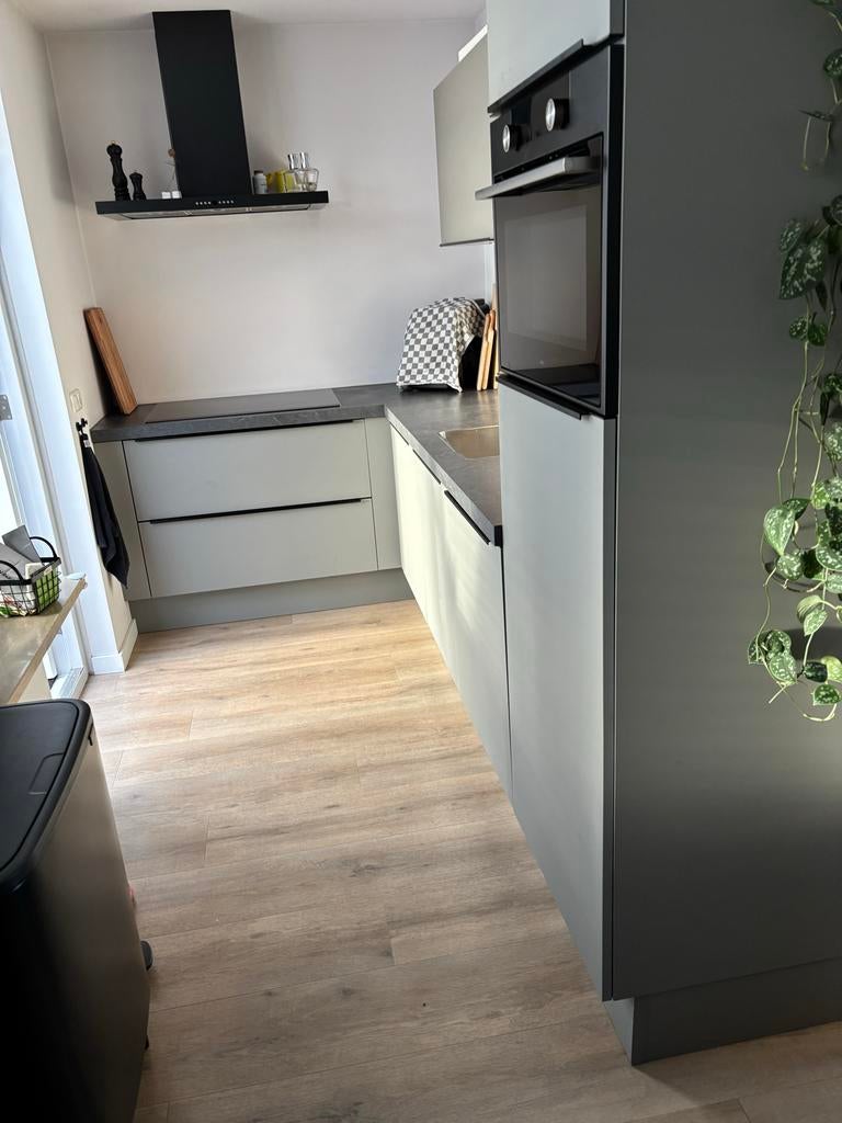 Bruynzeel keuken, Ophalen, Hoekkeuken, Zo goed als nieuw, Greeploos