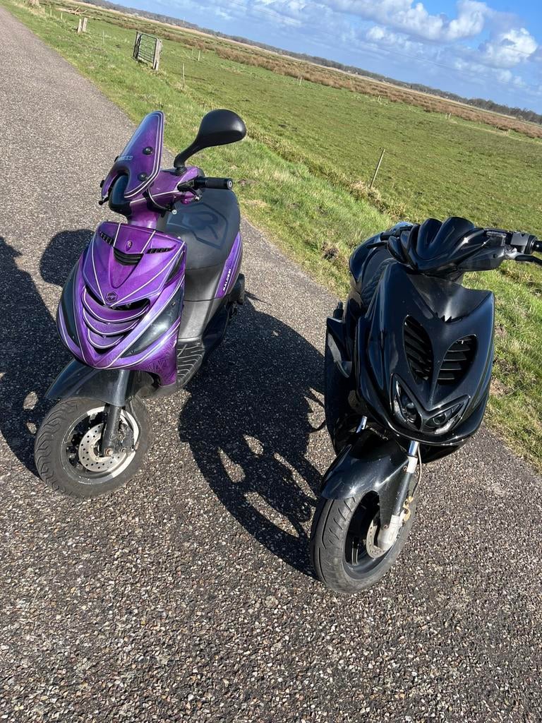 Piaggio zip 4t 50cc custom, Fietsen en Brommers, Scooters | Piaggio, Ophalen, Maximaal 45 km/u, Zip, Zo goed als nieuw