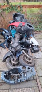 Onderdelen Scooter sym,piaggio,peugeot, Fietsen en Brommers, Brommeronderdelen | Scooters, Ophalen of Verzenden, Gebruikt, Overige typen