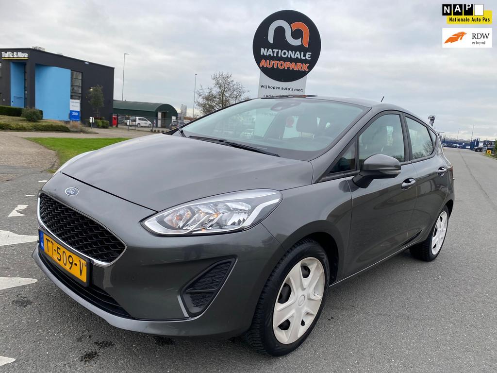 Ford Fiesta 2018 * 1.1 Trend * APK * EXPORT EN HANDEL *, Auto's, Ford, Voorwielaandrijving, Start-stop-systeem, Origineel Nederlands