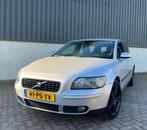 Volvo V50 1.8 Airco | Apk 04-2027 | Trekhaak | Sportvelgen, Auto's, Volvo, Voorwielaandrijving, Zwart, 4 cilinders, Parkeerassistent