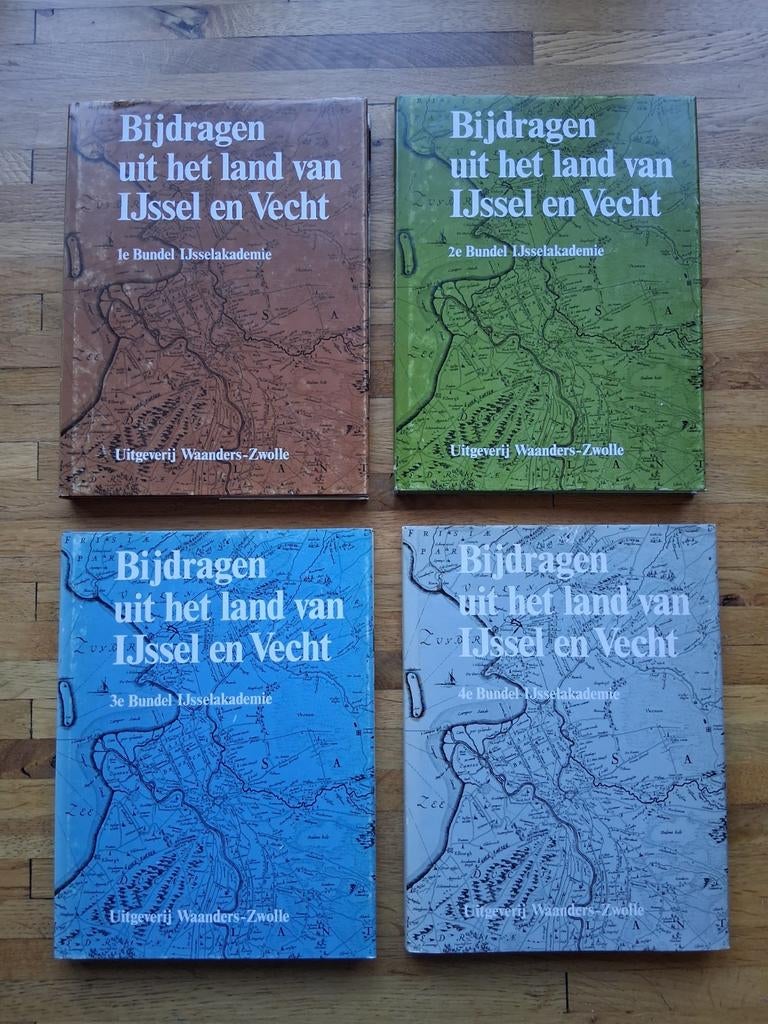 4 delen bijdragen uit het land van IJssel en Vecht, Ophalen of Verzenden, Zo goed als nieuw