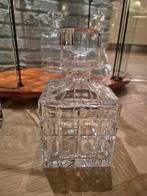 Vierkante kristallen karaf, Ophalen