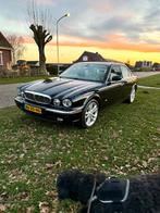Jaguar XJ 2.7 D AUT 2007 Zwart YOUNGTIMER, Automaat, Achterwielaandrijving, Beige, 197 €/maand