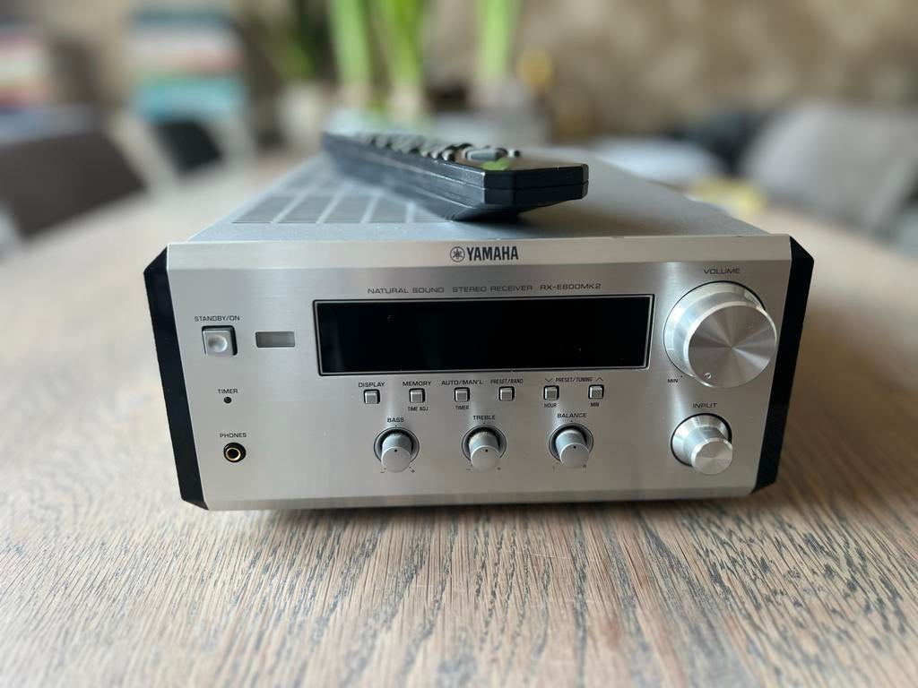 Yamaha RX-E600MK2 stereo receiver met afstandsbediening, Audio, Tv en Foto, Versterkers en Receivers, Gebruikt, Yamaha, Ophalen of Verzenden