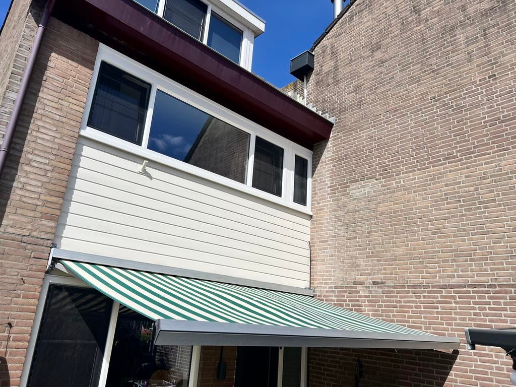 OUD IJZER, Verzenden, Zo goed als nieuw