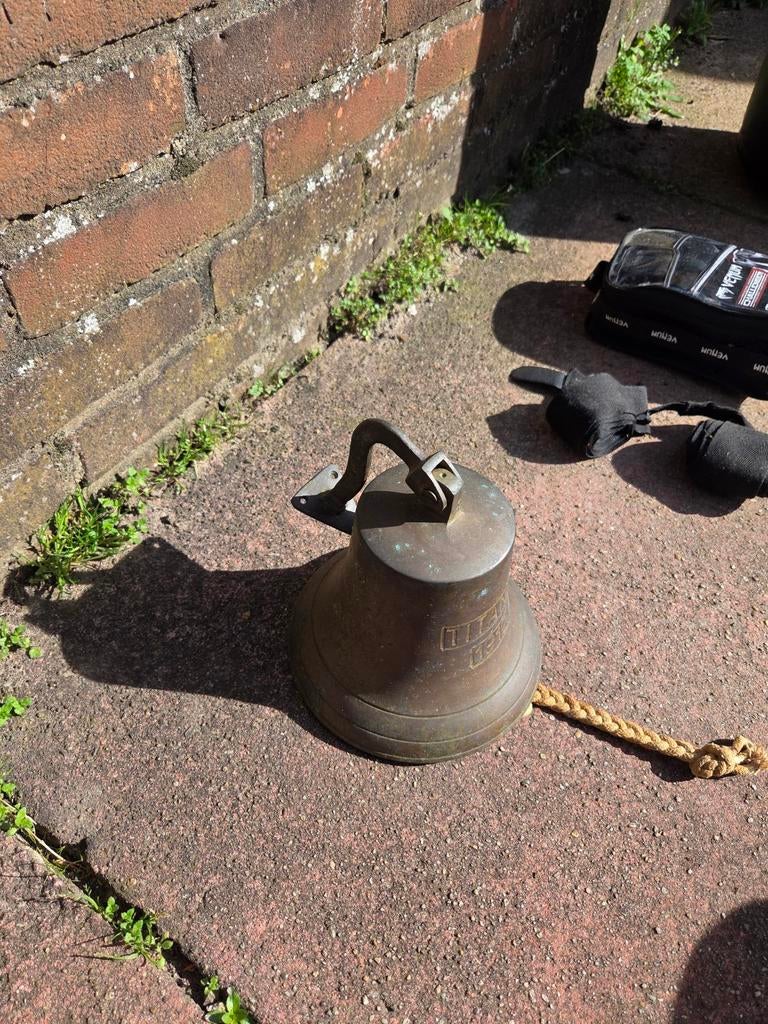 Titanic bel 1912 - Decoratieve scheepsbel, Antiek en Kunst, Ophalen