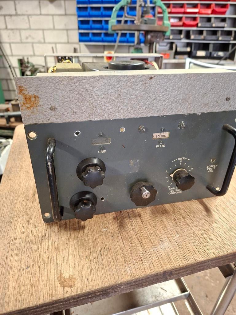 Diverse zelfbouw eindtrappen, Ophalen, Niet werkend