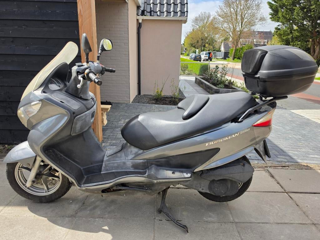 Suzuki Burgman 200 motorscooter, Particulier, Scooter