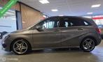 Mercedes B-klasse 180 Prestige AMG-styling Panoramadak Inclu, Auto's, 1325 kg, Gebruikt, Euro 6, 4 cilinders
