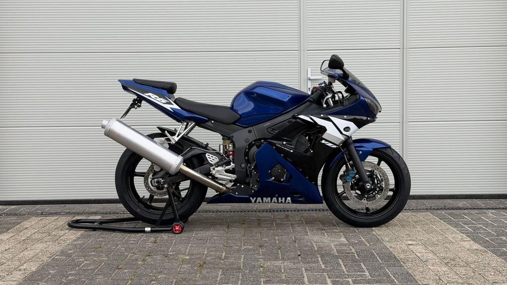 Yamaha R6 | RJ05 | Blauw | 35kw, Motoren, Motoren | Yamaha, 4 cilinders, Motorrijbewijs A, Bedrijf, Onbekend