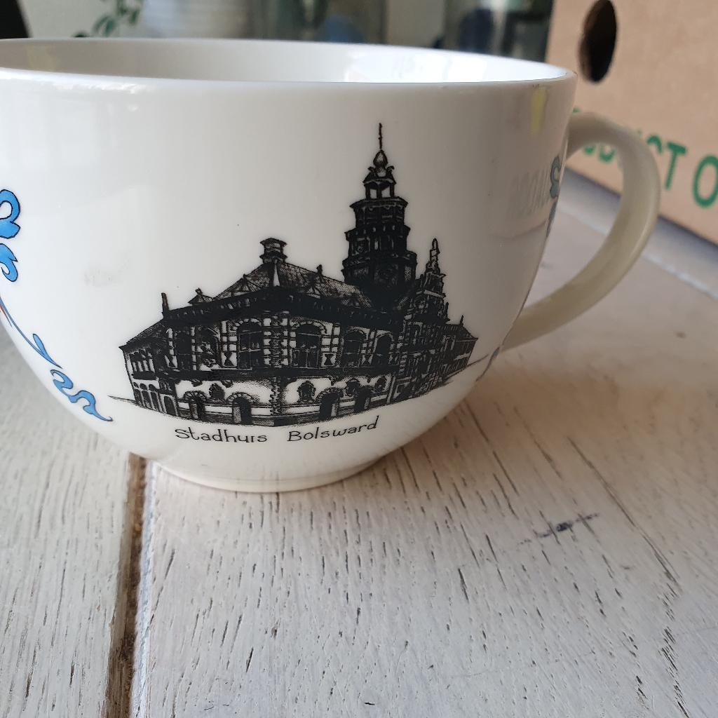 soepkom Jet  Bolsward, Huis en Inrichting, Ophalen of Verzenden, Zo goed als nieuw, Kom(men), Overige stijlen