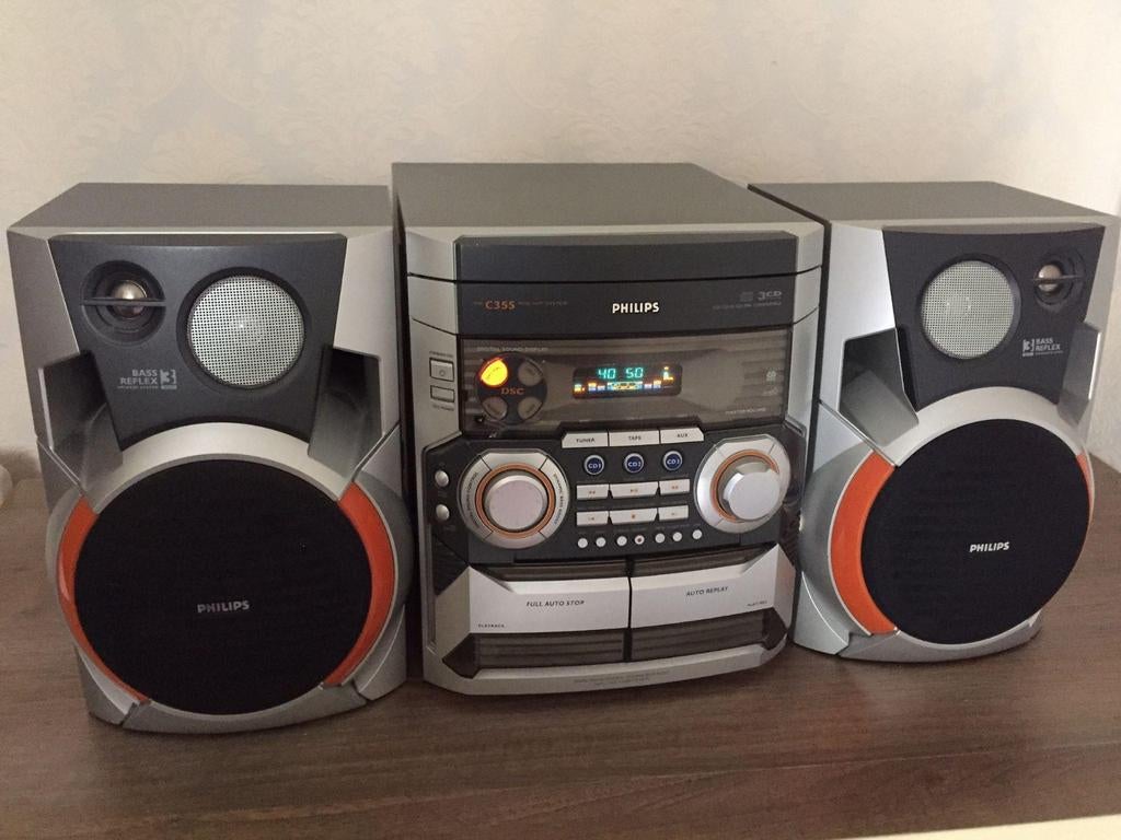 Philips Radio Cd Cassette & AUX aansluiting, Auto diversen, Autoradio's, Ophalen, Gebruikt